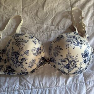 Victoria's Secret Cream and Blue Floral Bra